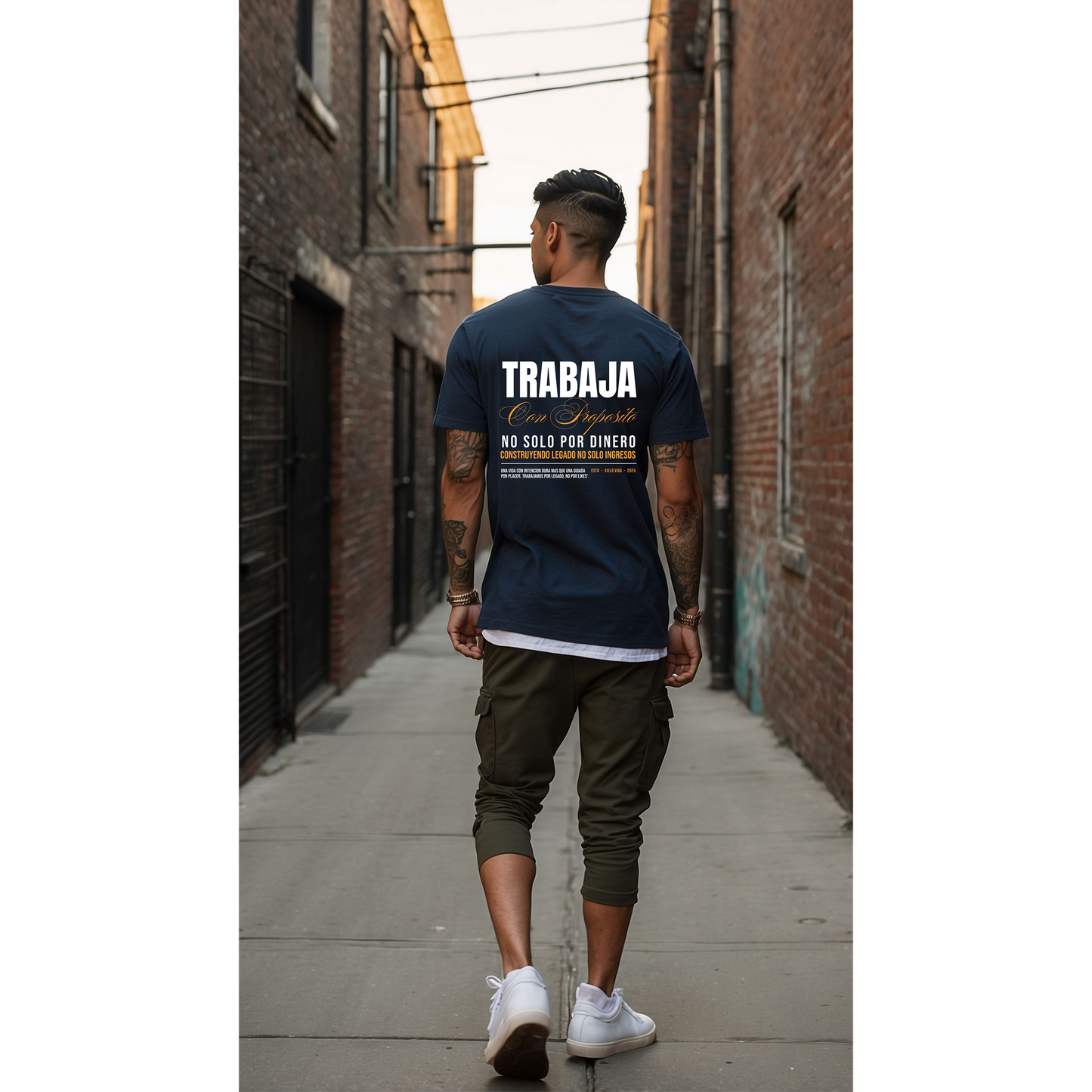 Trabaja con Propósito – Camiseta Motivacional para Hombre (Azul Marino)